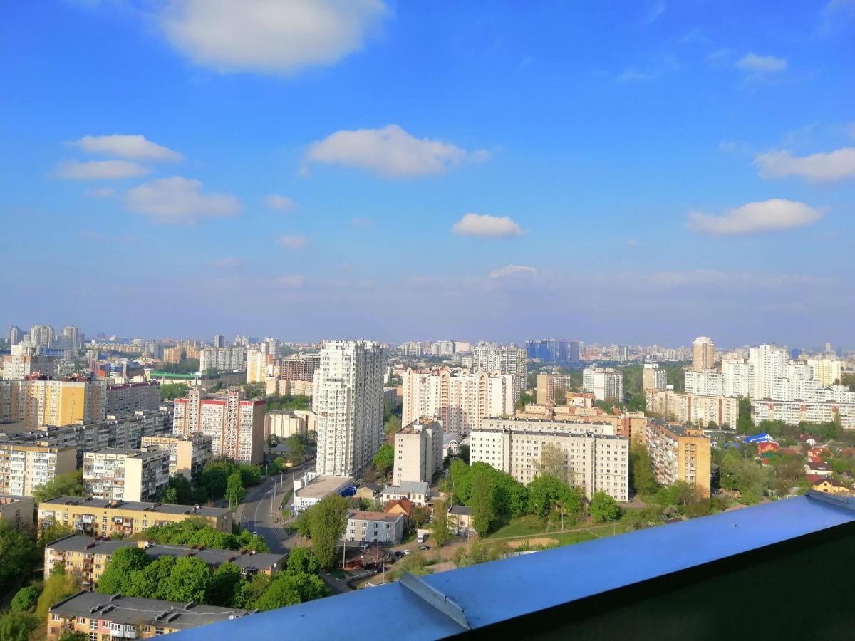 Видовая 25Й Этаж. Новый Дом. Шалимова, Isida. Шулявская, Гарматная, Индустриальный Мост. Космополитан. Большевик. Жд Вокзал. Kiev Dış mekan fotoğraf